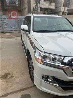 تويوتا لاندكروزر